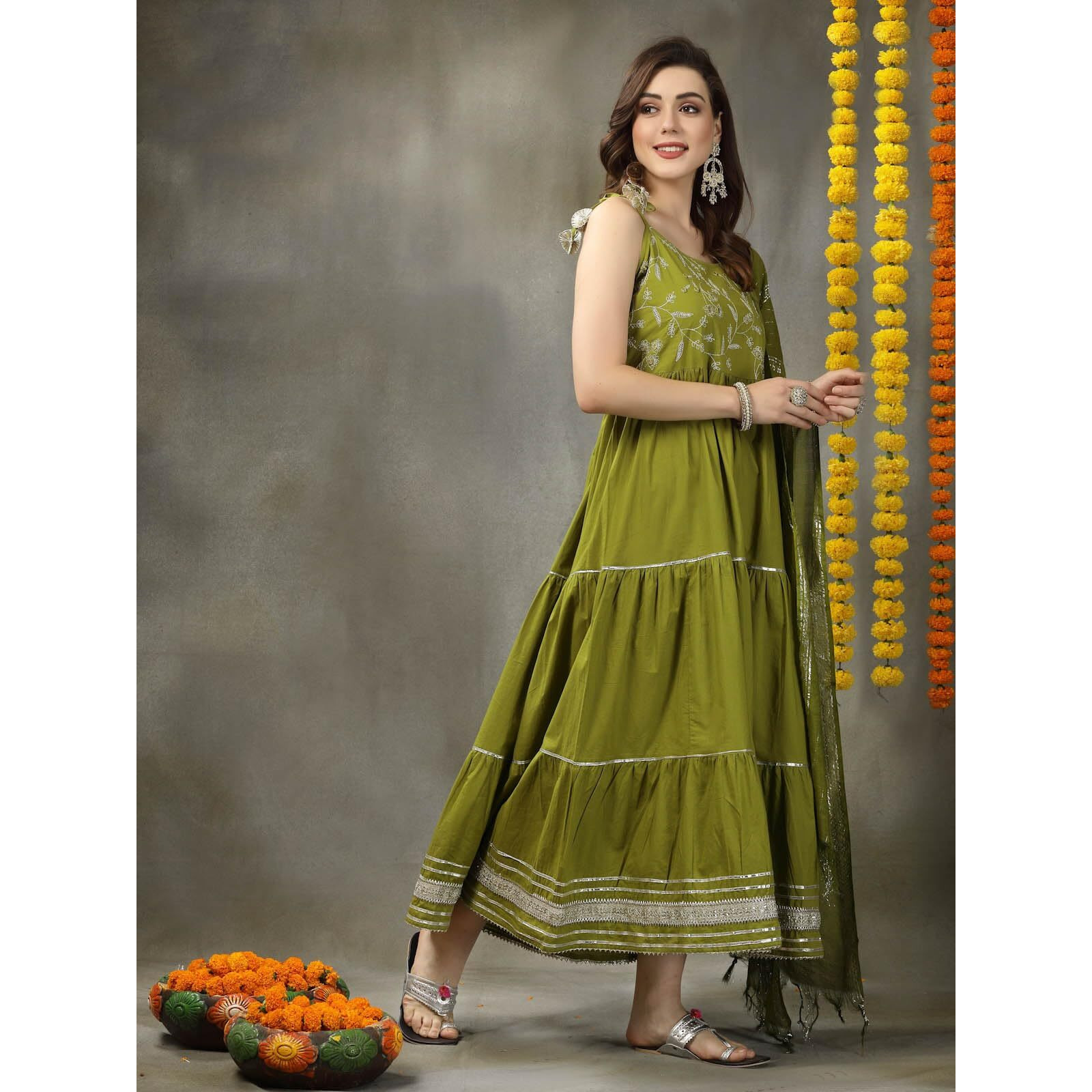 Stylum Women's Embroidered Cotton Tiered Kurta With Dupatta (Greenzingle40_Green, L)