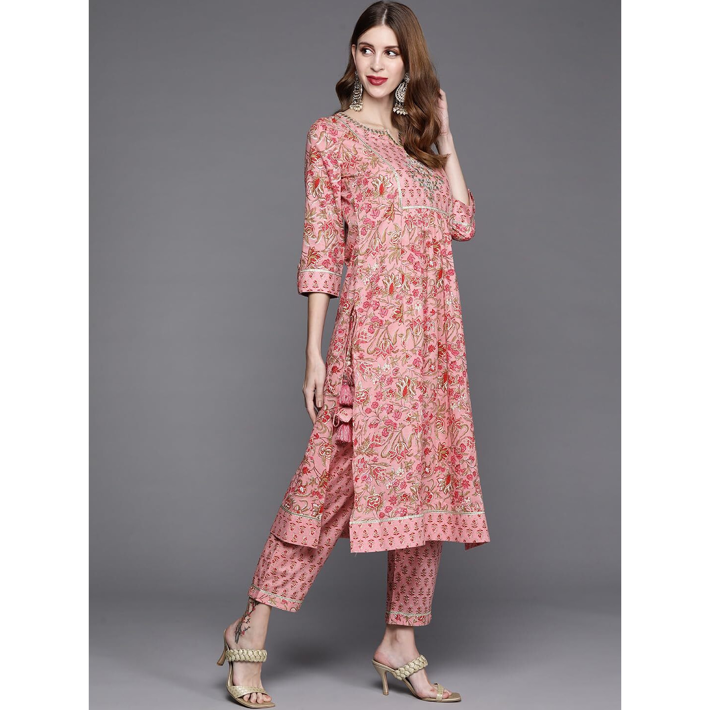 Varanga Women Floral Printed Embroidered Kurta With Straight Pant And Chiffon Dupatta