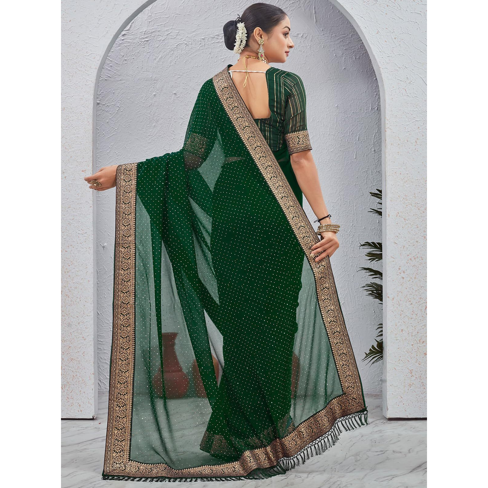 Satrani Women's Georgette Stone Work Saree With Unstitched Blouse Piece (4243S2983N_Dark Green)