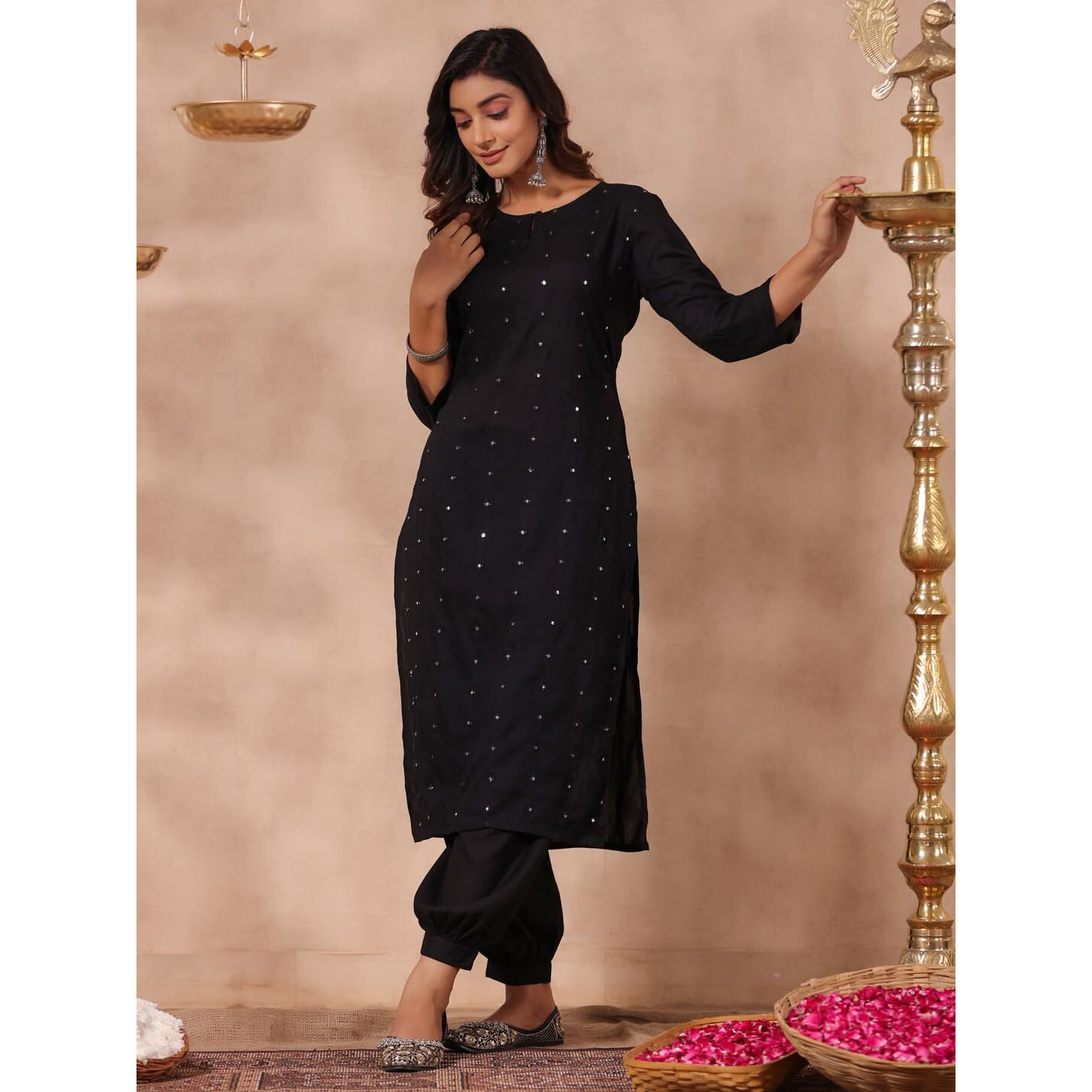 Anubhutee Women's Black Ethnic Motifs Mirror Work Straight Kurta