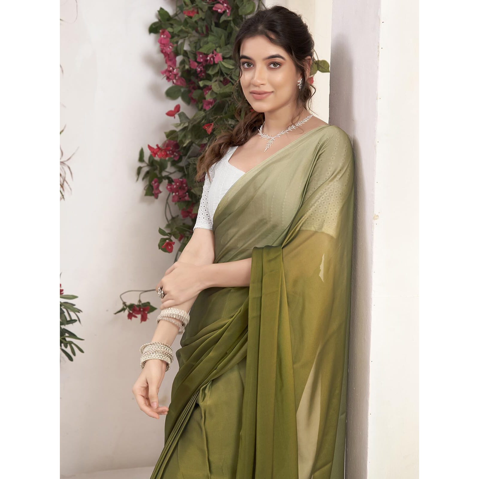 Satrani Women's Georgette Dual Tone Ready To Wear Saree With Unstitched Blouse Piece (20Rs191N_Olive Green & Dusty Green)