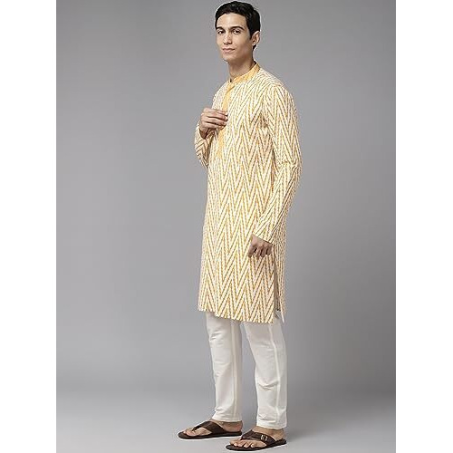 See Designs White Cotton Regular Fit Embroidered Kurta_Sdmekt1276M