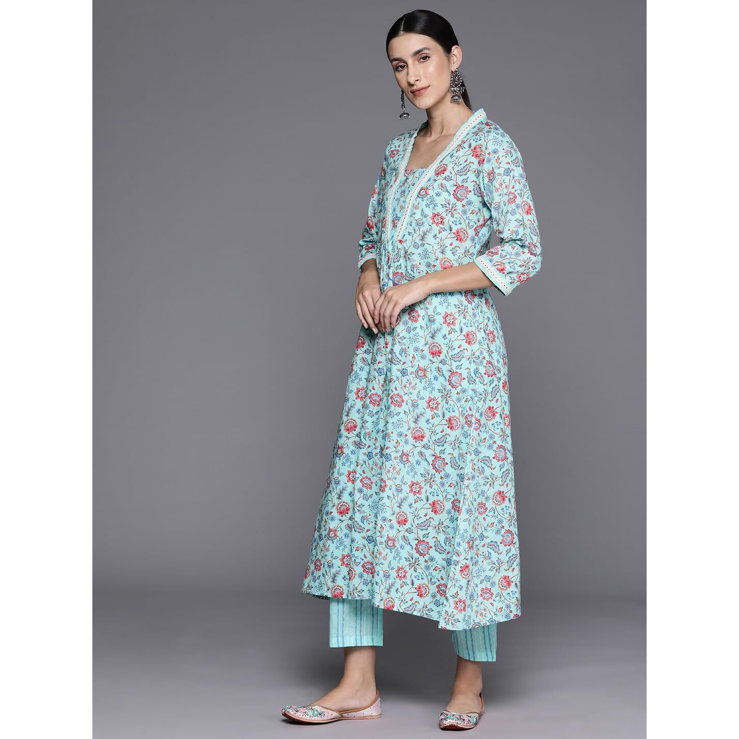 Varanga Women Blue Floral Printed A-Line Kurta With Three Quarter Sleeves Paired With Printed Bottom And Solid Chiffon Dupatta