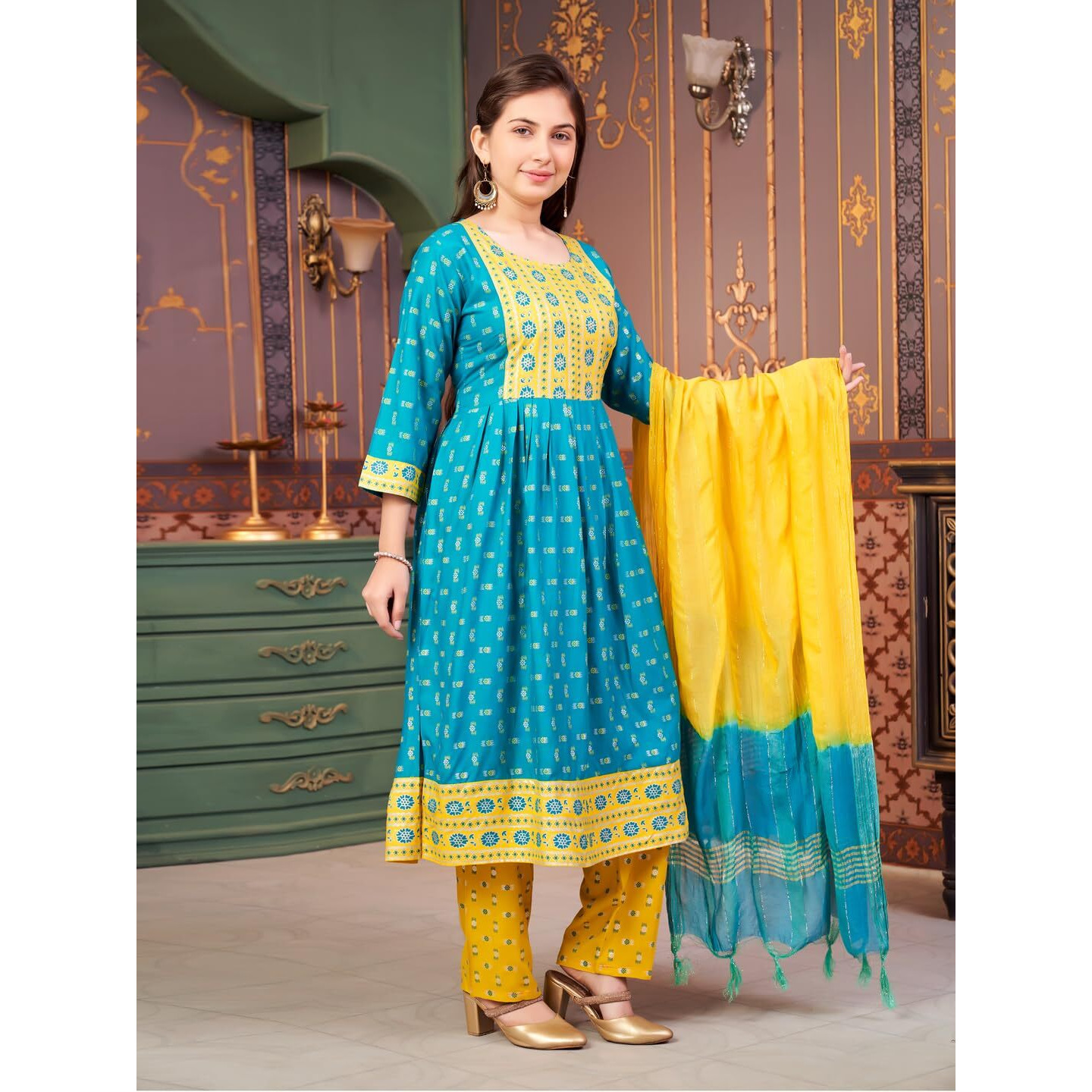 Aarika Girls Ethnic Wear Green-Yellow Colour Foil Print Rayon Kurti-8-15 Years (Kurti-Ap-803)