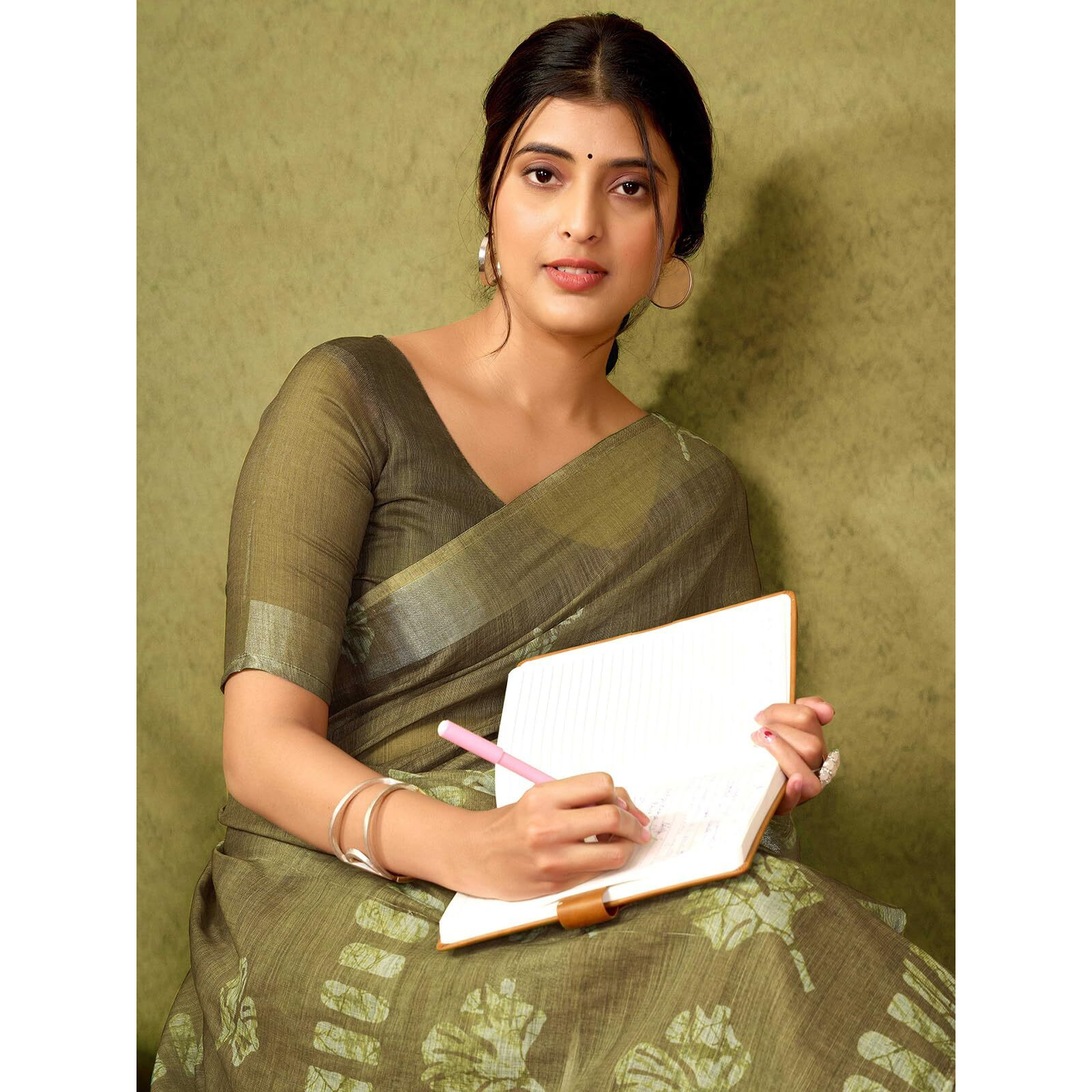 Satrani Women's Linen Printed & Zari Border Ready To Wear One Minute Pre Pleated Readymade Saree With Unstitched Blouse Piece (35Rs334N_Army Green)