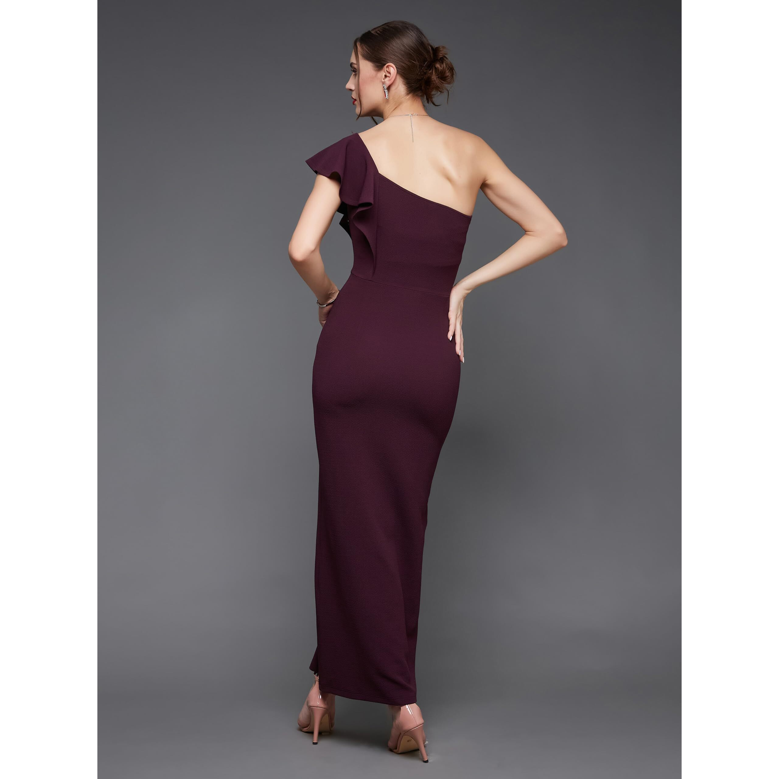 Miss Chase Women's Solid One Shoulder Sleeveless Ruffled Maxi Dress (Plus Size) (Mcss24D97-60-289-04, Dark Purple, M)