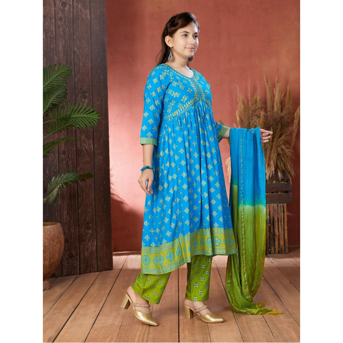 Aarika Girls Ethnic Wear Blue Colour Foil Print Mirror Embroidery Rayon Kurti (9-16 Years)