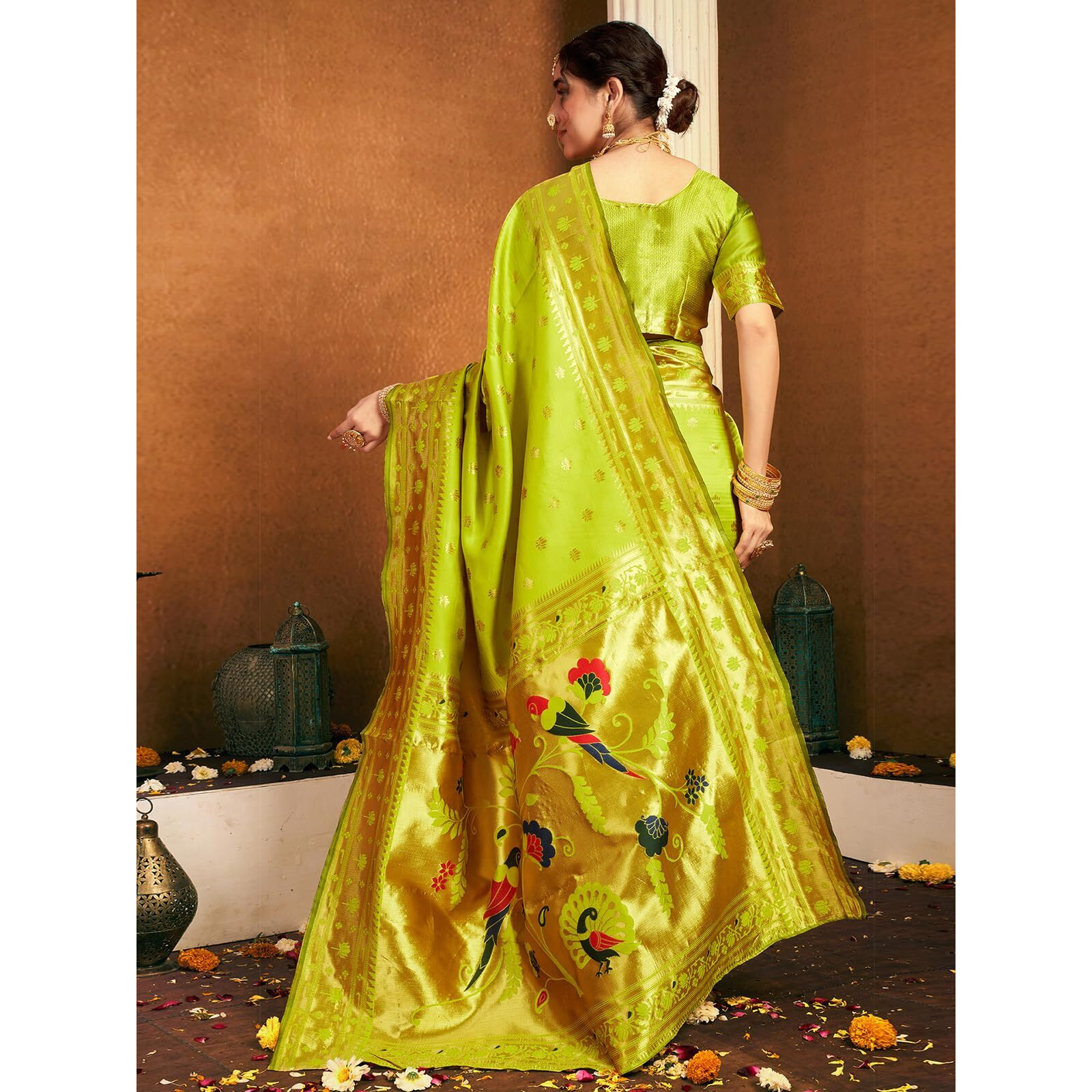 Satrani Women's Silk Paithani Jacquard Weaving Saree With Unstitched Blouse Piece (4046S6297N_Lime Green)