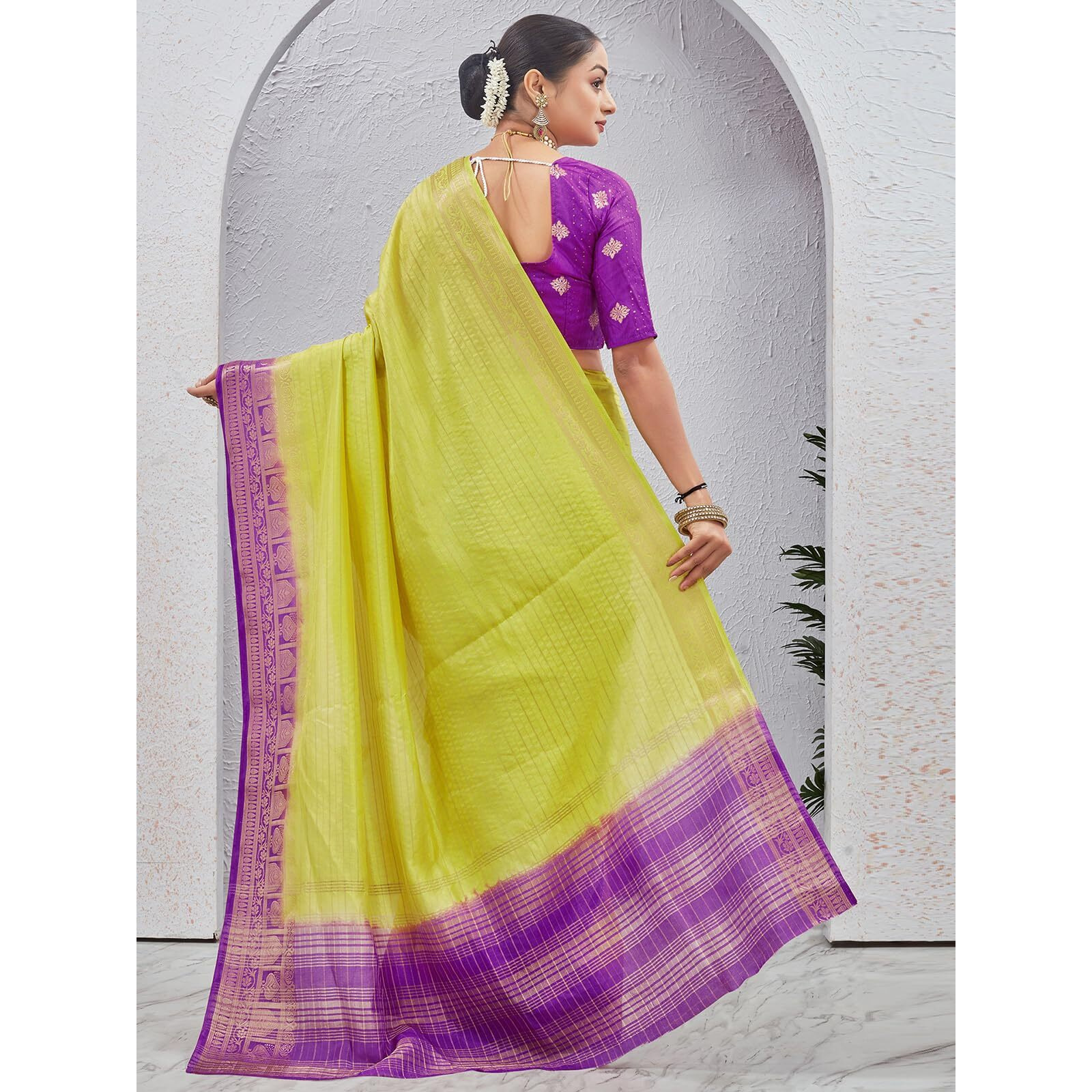 Satrani Women's Kanjivaram Silk Weaving Saree With Unstitched Blouse Piece (4247S614N_Lime Green)