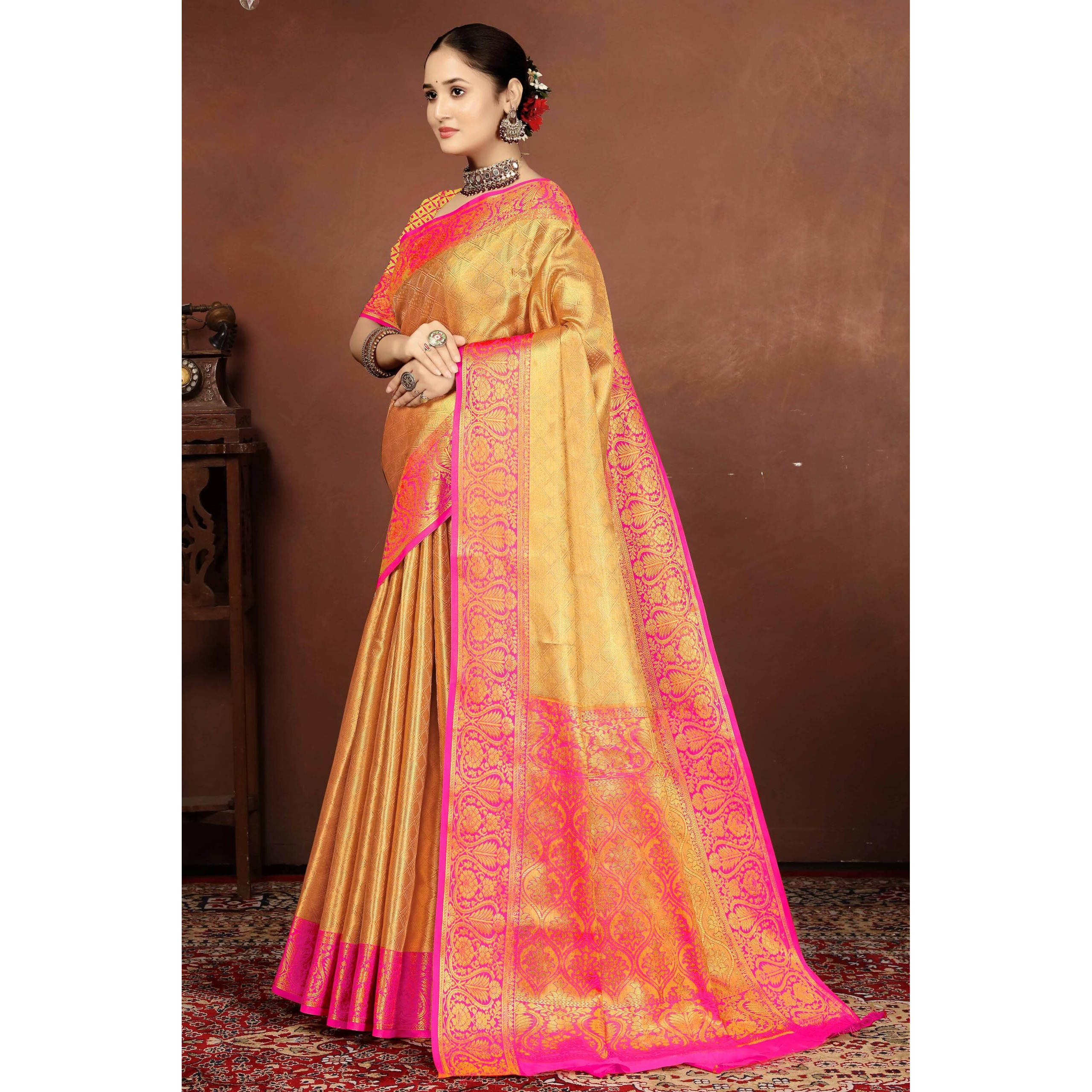 Sugathari Women's Gold And Pink Kanjivaram Banarasi Silk Saree For Patola Festival Wedding Silk With Rich Pallu Design Sarees For Women With Blouse Piece (Gold Star 1)