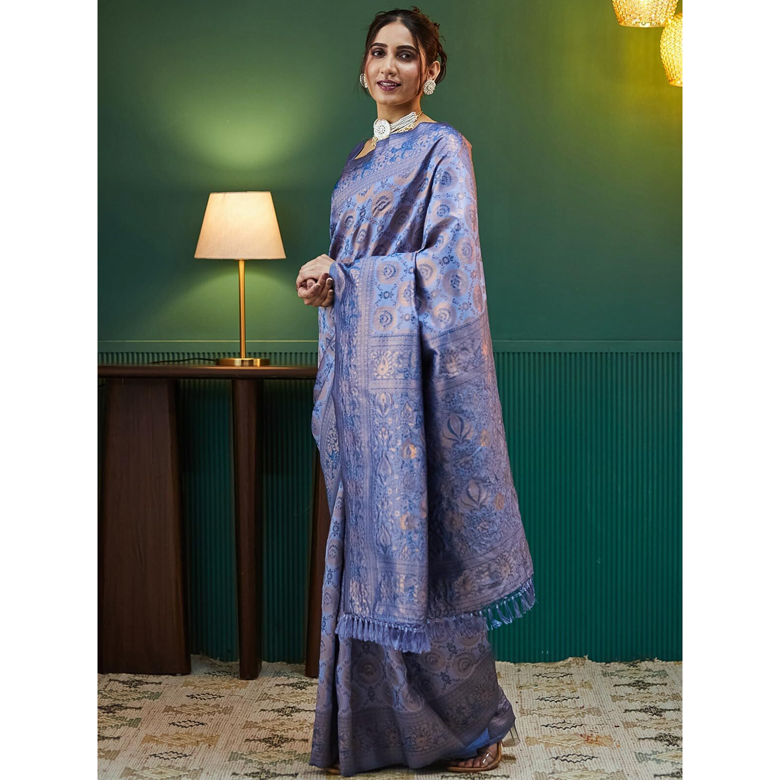 Satrani Women's Silk Dual Tone Weaving Saree With Unstitched Blouse Piece (4212S185N_Lavender & Teal Blue)