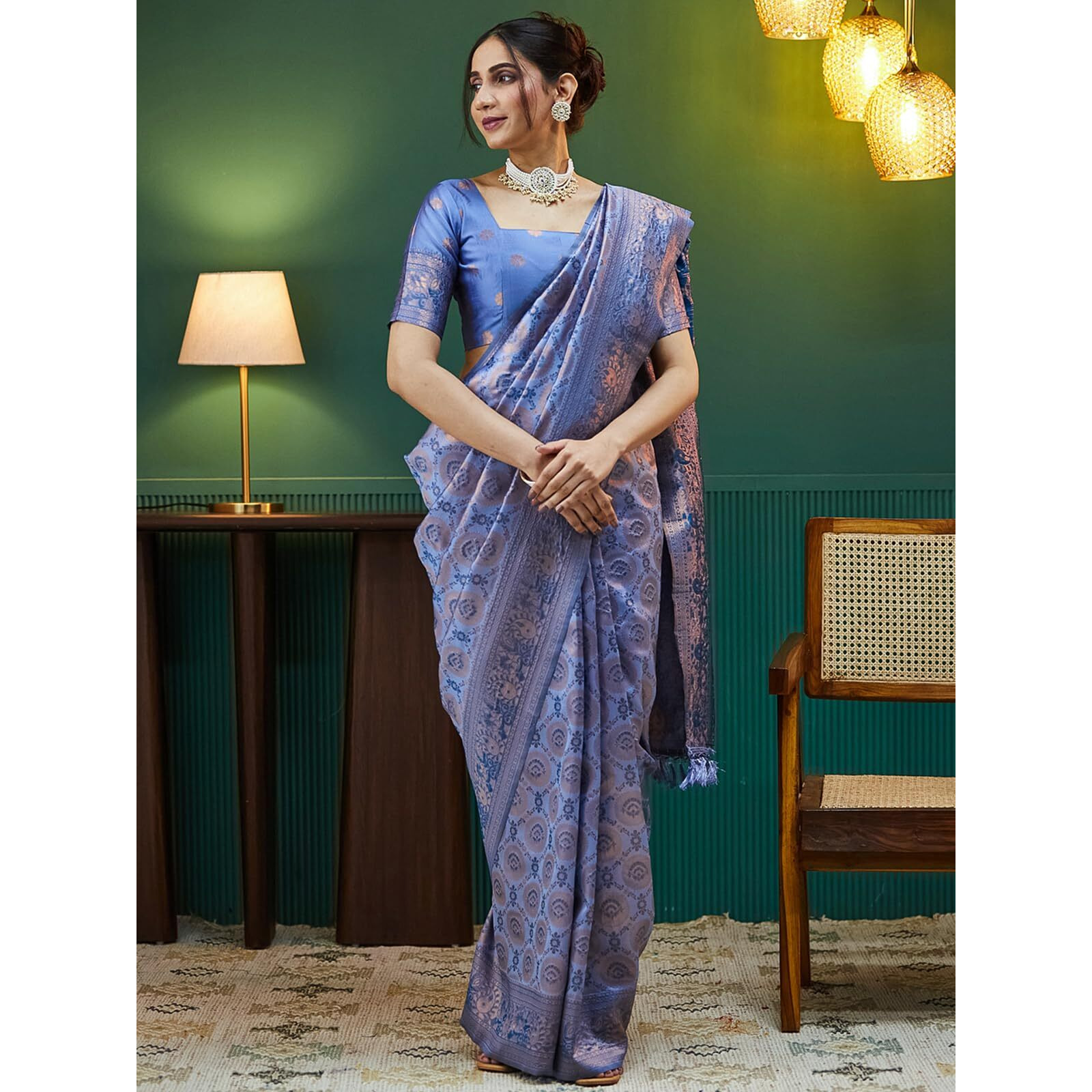 Satrani Women's Silk Dual Tone Weaving Saree With Unstitched Blouse Piece (4212S185N_Lavender & Teal Blue)