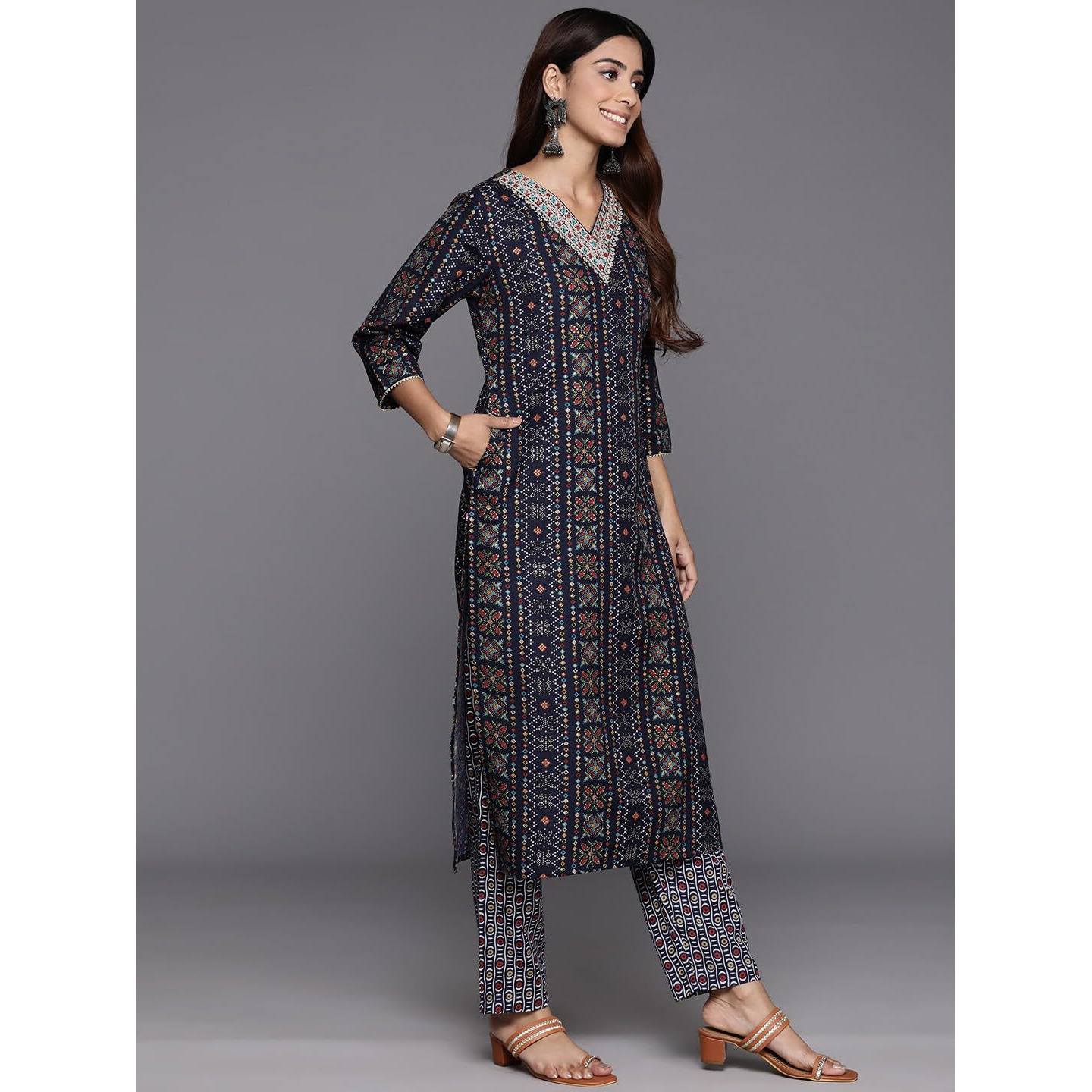 Varanga Womens V-Neck Straight Kurta Set With Pants & Dupatta  Chic Ethnic Wear For Weddings, Festivals & Special Occasions (Sss_Vskd32128-M)