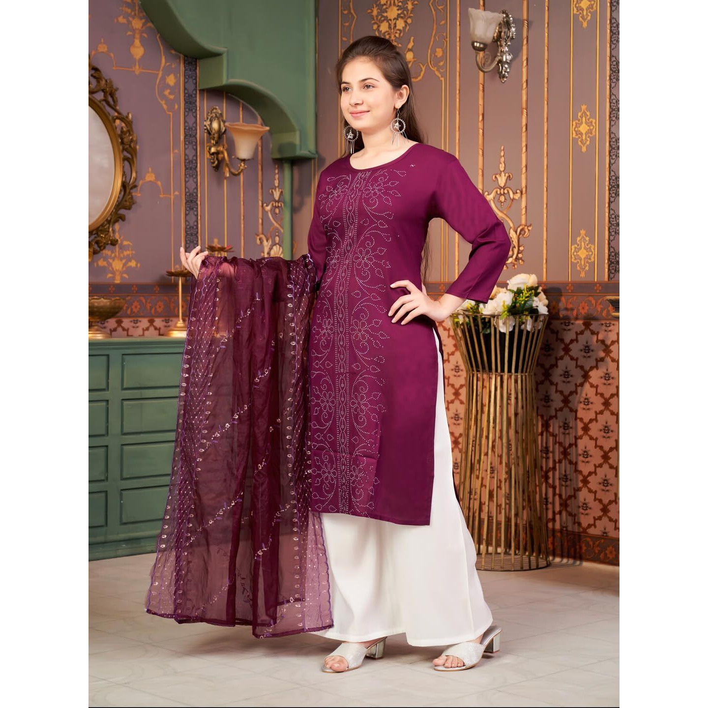 Aarika Girls Ethnic Wear Purple Colour Embellished Rayon Kurti-8-15 Years (Kurti-Tr-K-904)