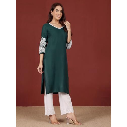 Varanga Women Thread Work Grandeur & Majestic Artwork Kurta Green