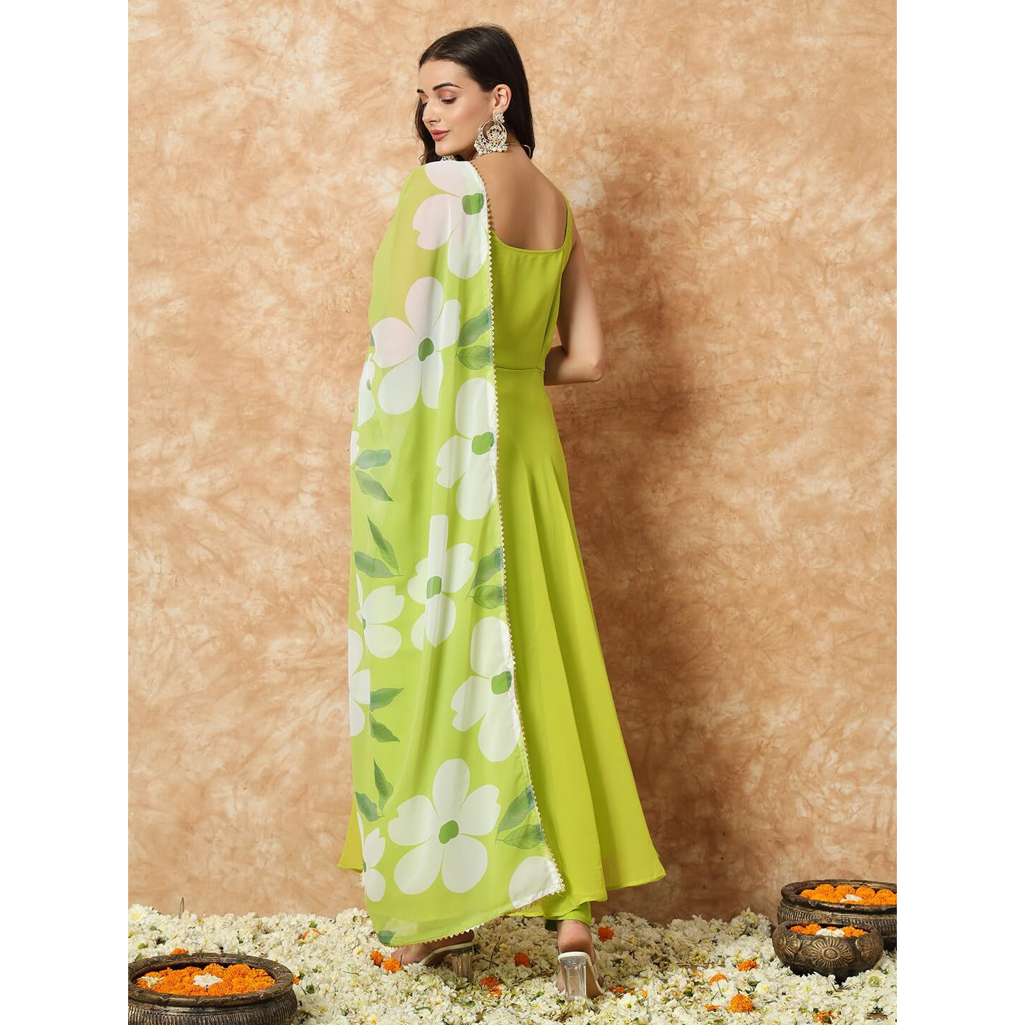Fashion Basket Women's Georgette Solid Anarkali Kurta Set Green