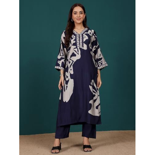 Varanga Women Abstract Printed V Neck Flared Sleeve Kurta With Trouser