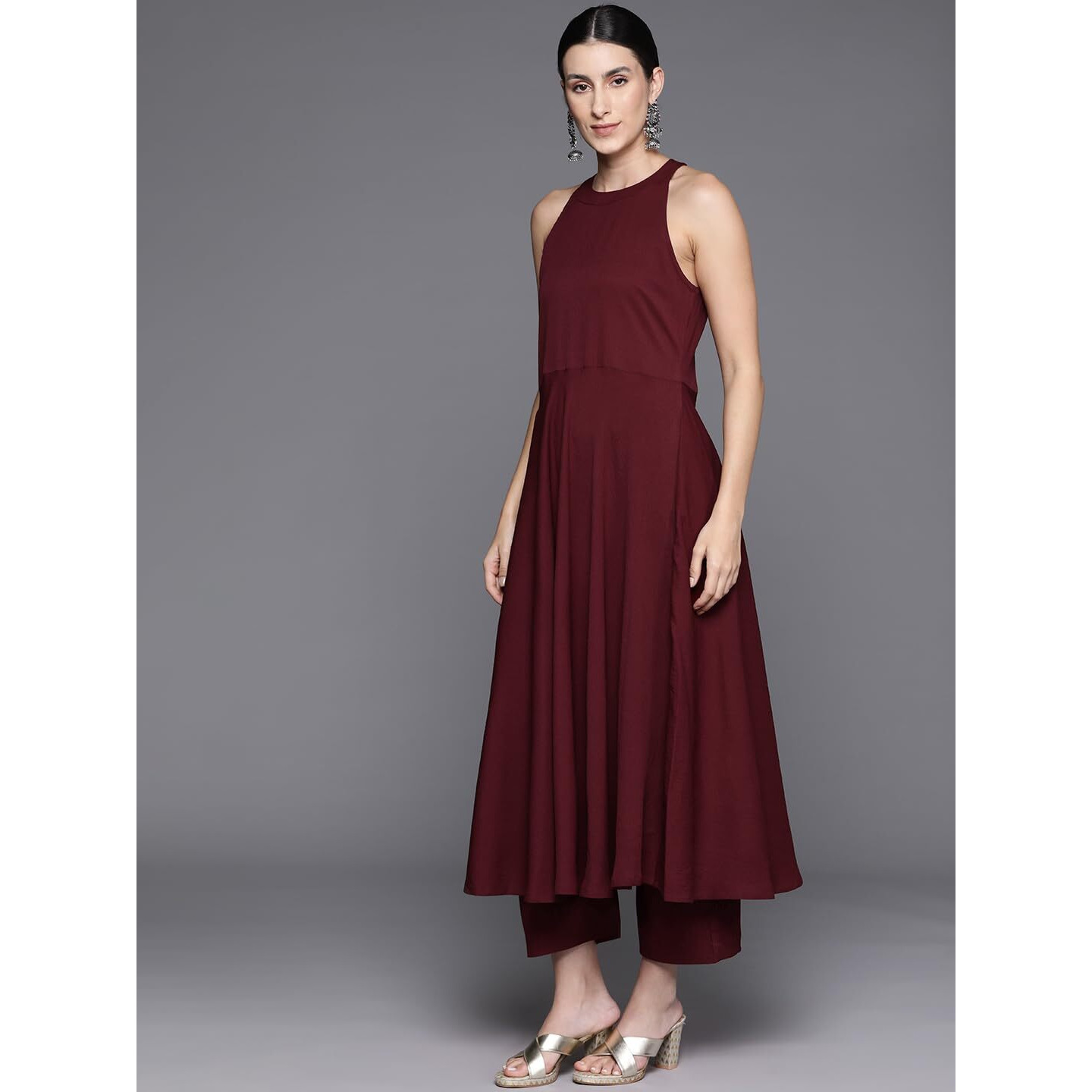 Varanga Women Maroon Halter Neck Anarkali Kurta Paired With Tonal Botom And Tonal Floral Printed Dupatta