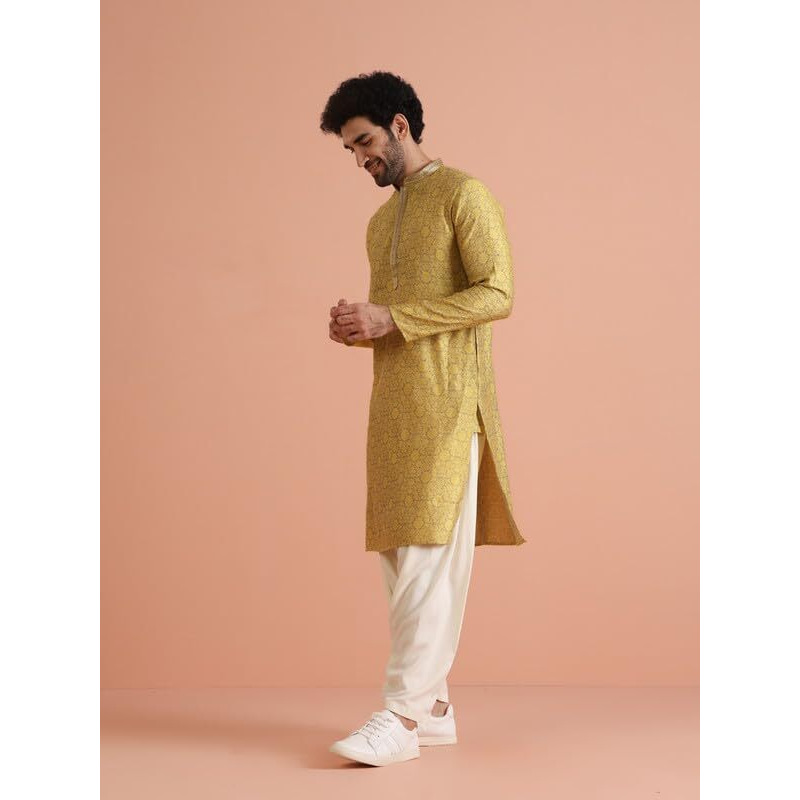 Kisah Mens Kurta|Blended Fabric Jacquard Design Stylish Mens Ethnic Wear|Regular Fit Mandarin Collar Long Sleeves, Mustard, 42