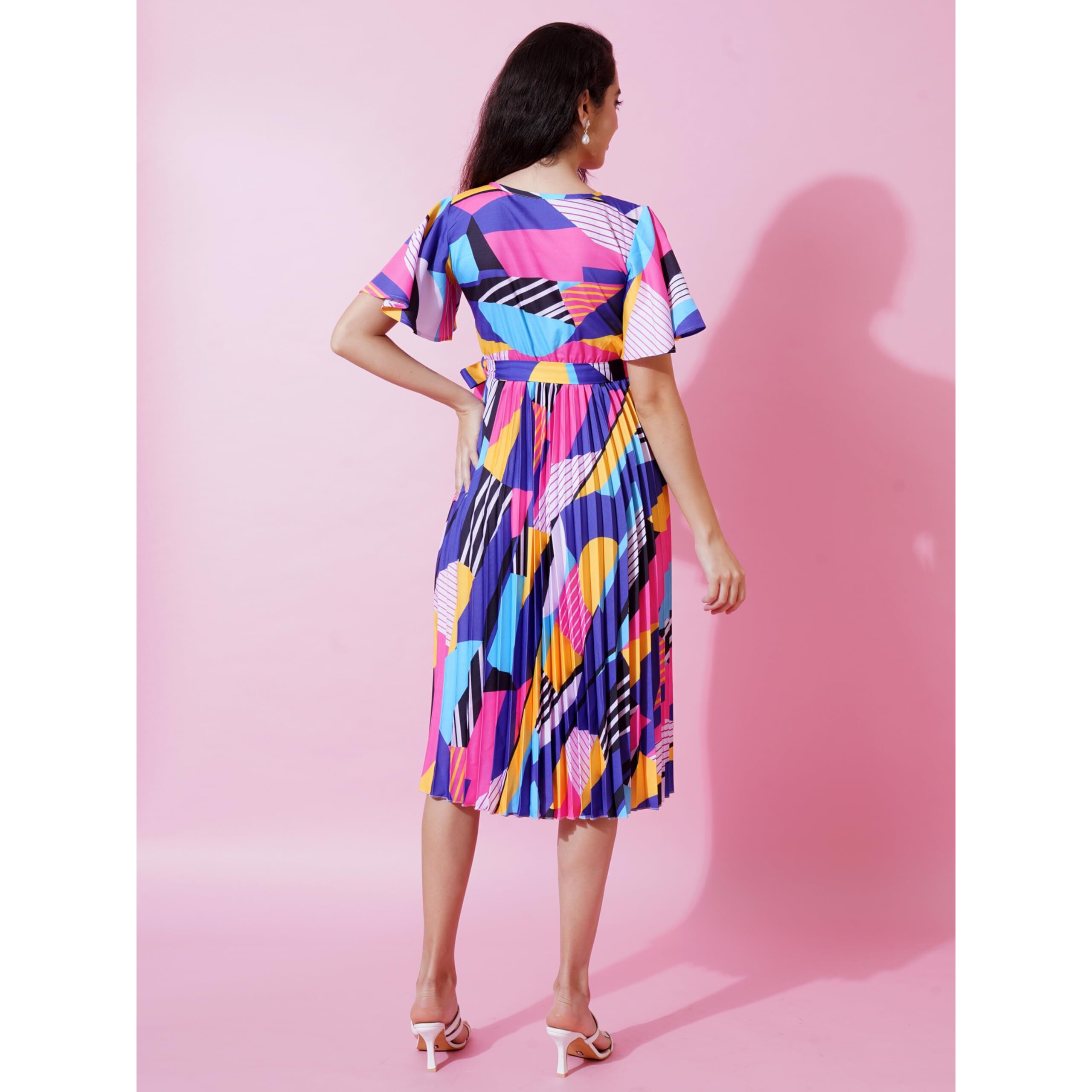 Kzully | Chic Elegance A-Line Dress For Women With Pleats, V-Neck, Printed Top, And Belt Accent Blue