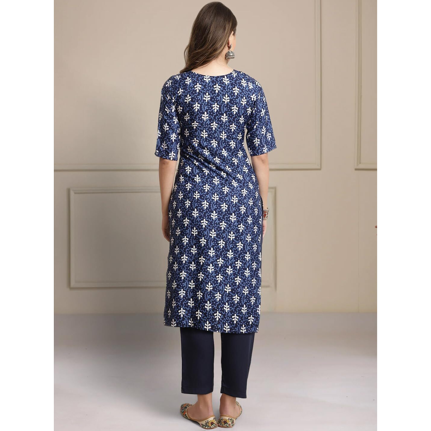 Tee Projekt Printed Crepe Kurti & Pant Set For Women Festival Wear Stylish Kurta Set