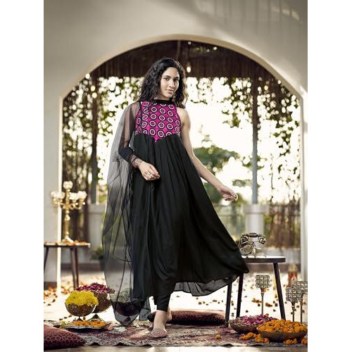Womanista Women's Viscose Rayon Solid Regular Flared Kurta With Pant & Dupatta (Kurtaset_1452_Black