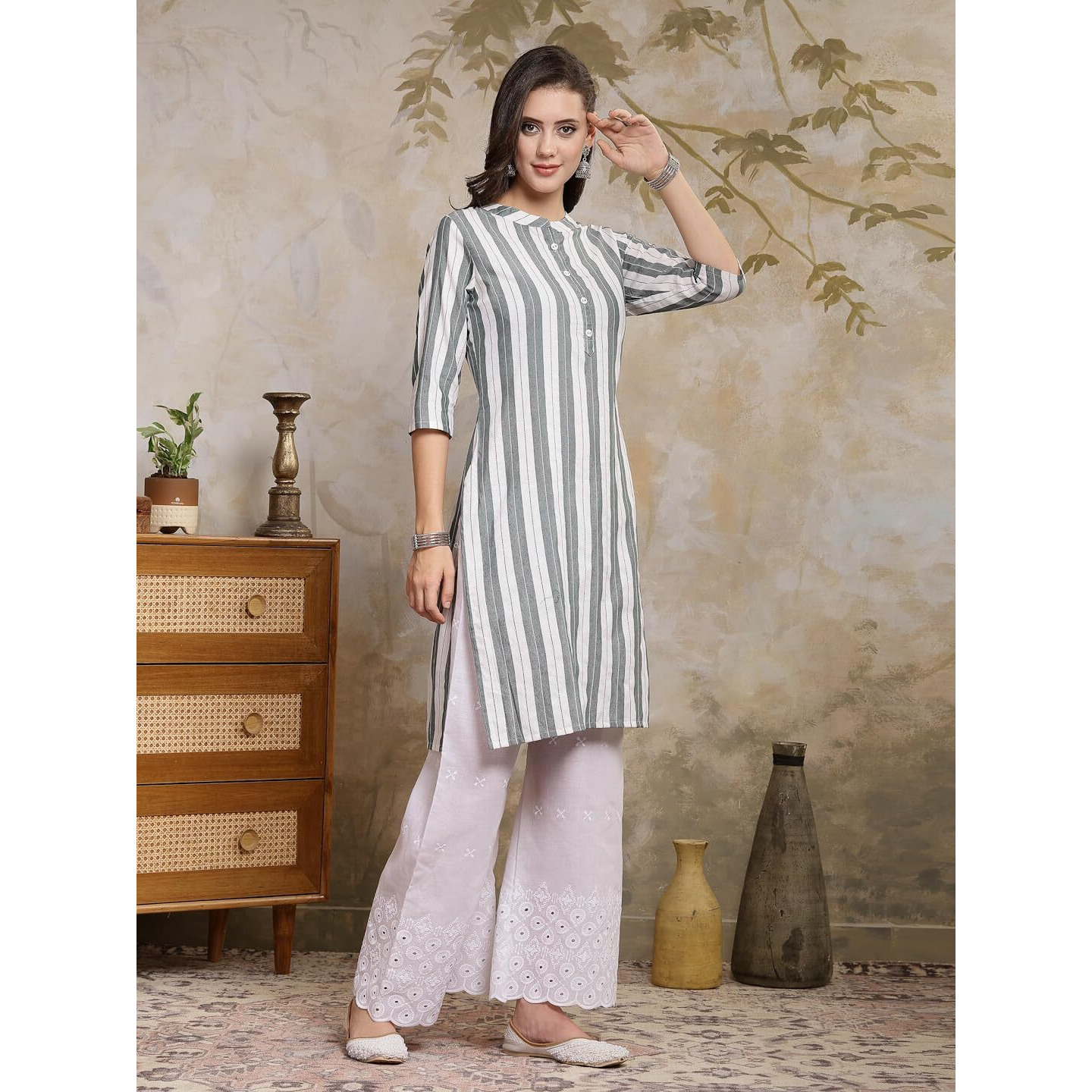 Stylum Women's Self Designed Cotton Blend Straight Kurta (Urvashi38_Grey, M)