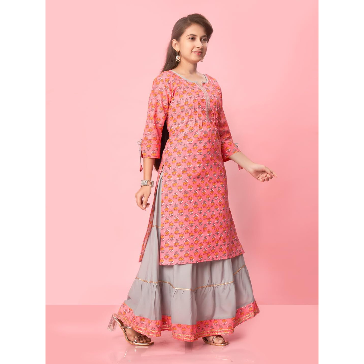 Aarika Girls Casual Wear Gajri Colour Cotton Floral Print Kurti (9-16 Years)