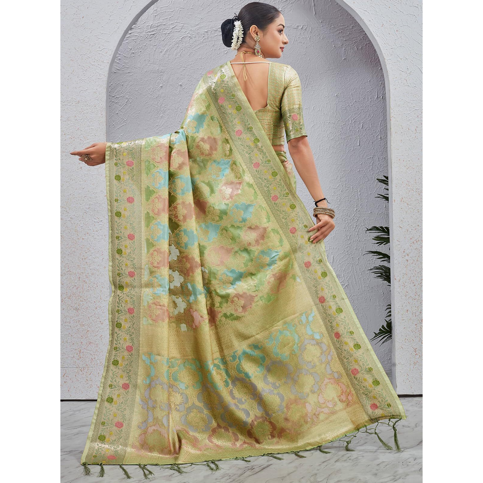 Satrani Women's Silk Weaving Saree With Unstitched Blouse Piece (4241S6683N_Pista Green & Multi)