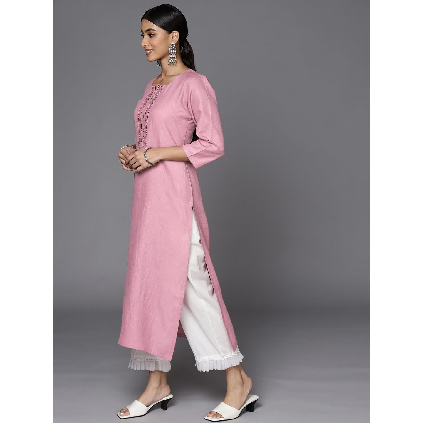 Varanga Mauve Embroidered Kurta With Round Neck