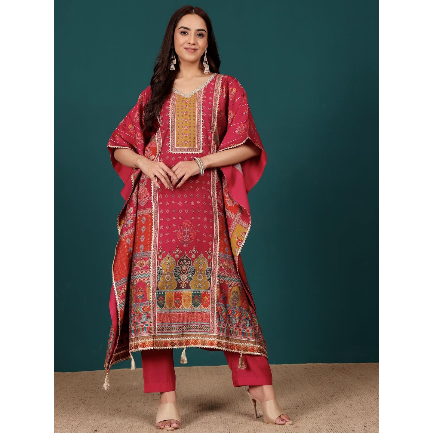 Varanga Women V Neck Ethnic Printed Zari Detailed Kaftan With Trouser