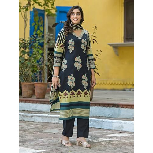 Varanga Women Blue Jaipuri Printed Kurta With Trouser & Dupatta