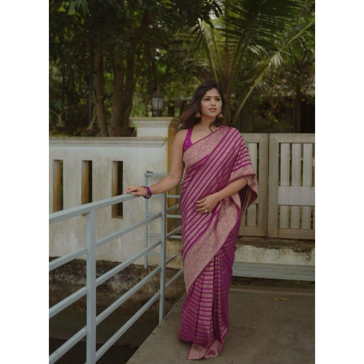 Flosive Women's Kanjivaram Flamingo Pink Zari Design Silk Saree With Matching Blouse