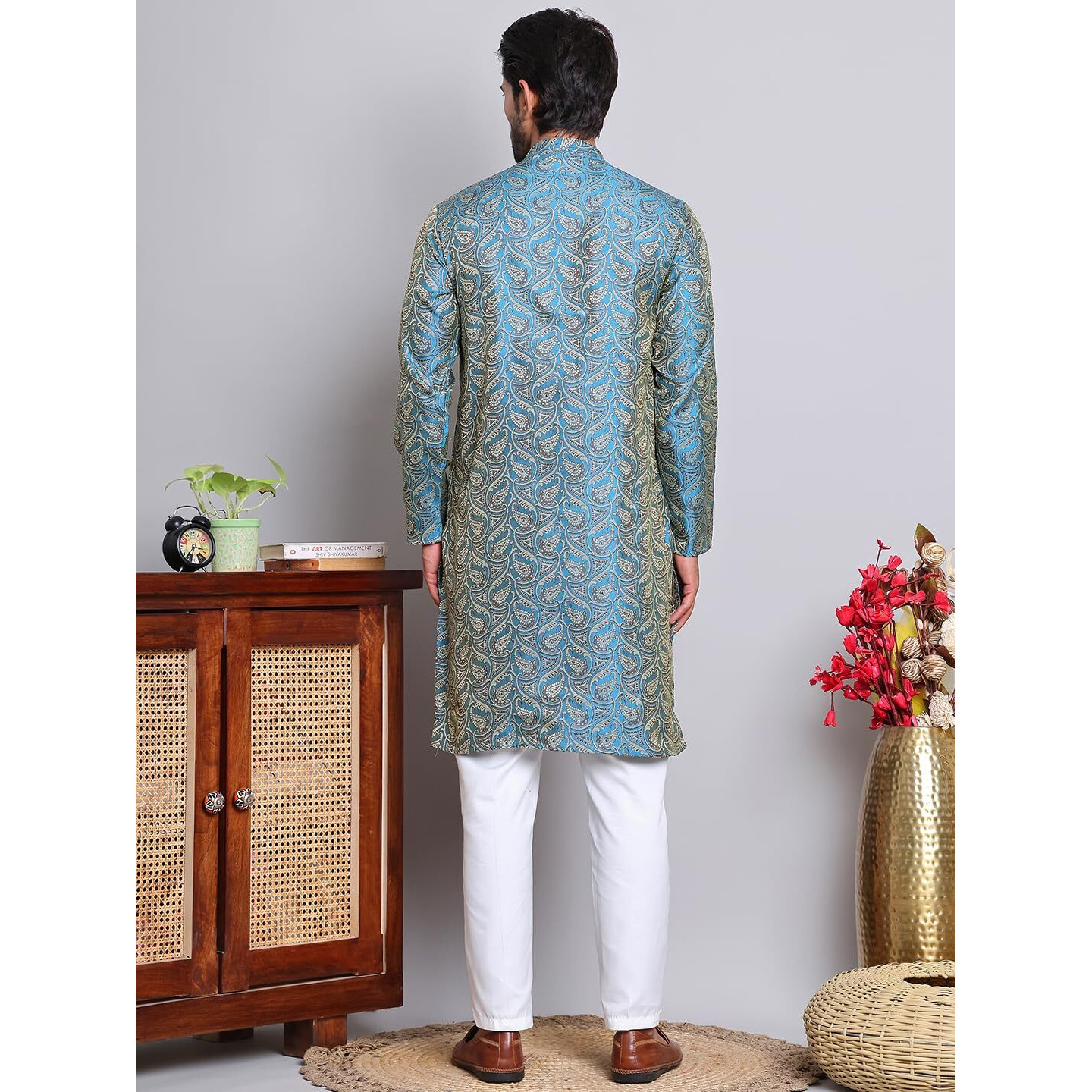 Jompers Blue Men Blue Silk Blend Straight Kurta Pyjama Set (Blue, Xxl)