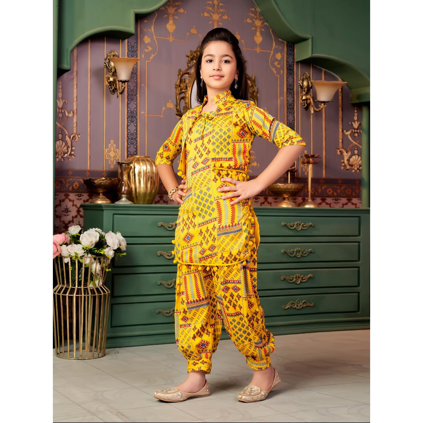 Aarika Girls Ethnic Wear Yellow Colour Abstract Print Polycrepe Kurti Patiala Set-3-13 Years (Pt-Shm-5013)