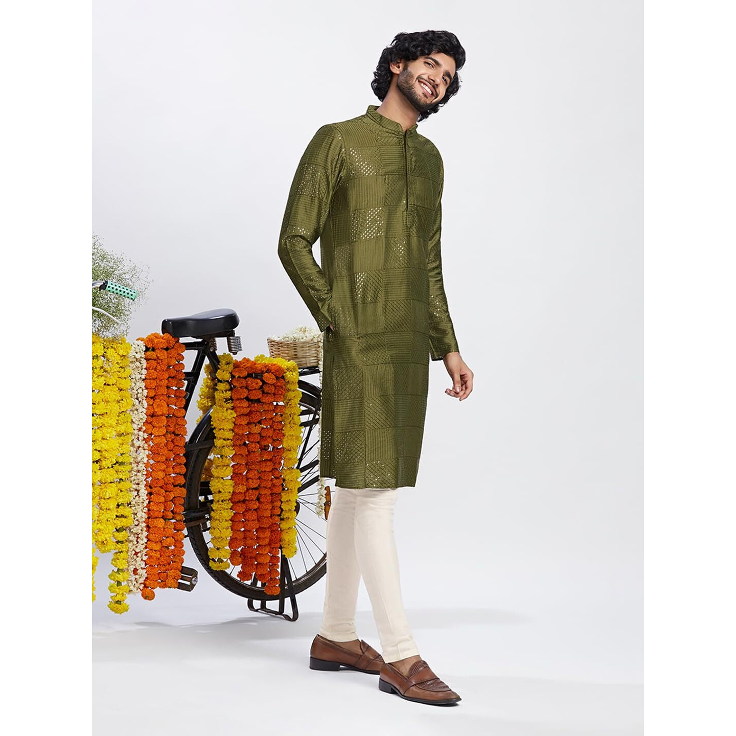 Kisah Men's Kurta, Olive Cotton, Embellished Regular Fit Mandarin Collar Long Sleeves (Xl)