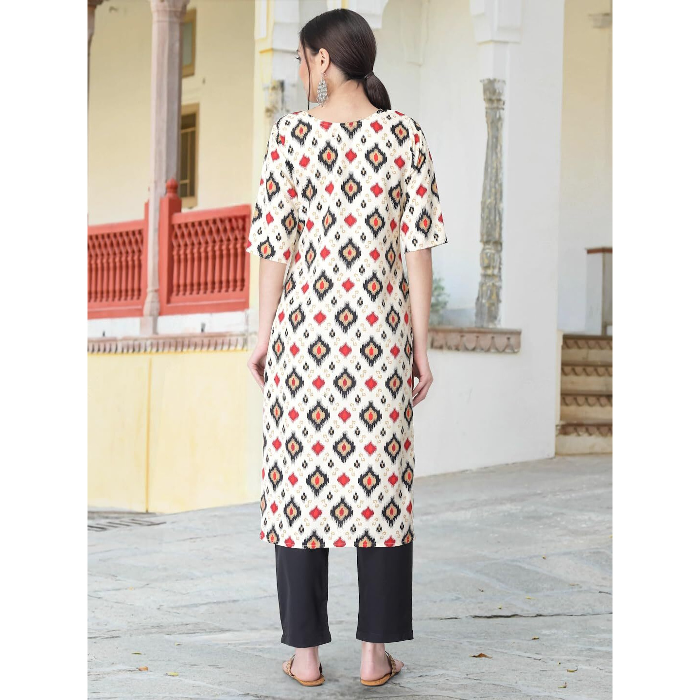 Tee Projekt Digital Printed Crepe Kurta Set For Women Ll Printed Kurti & Pant Set Ll Combo Kurta Set Ll (Pack Of 2)