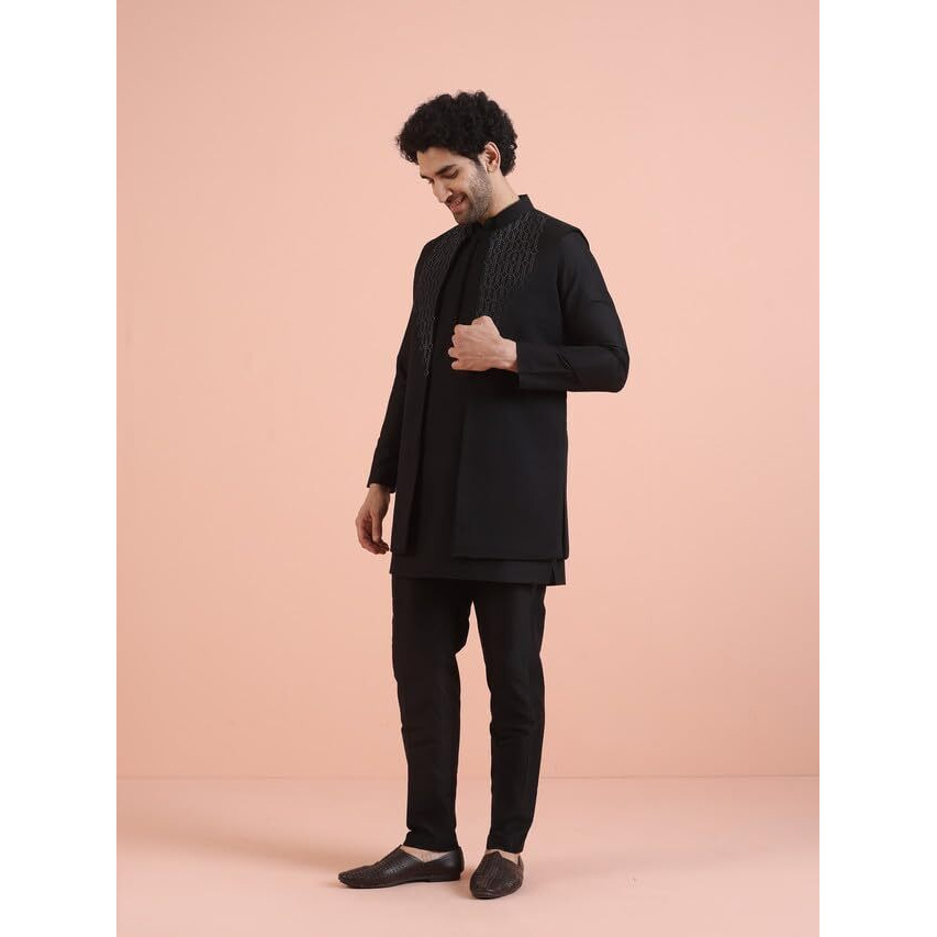 Kisah Men Black Embellished Kurta Jacket Trouser Set With Beads And Stones, 38