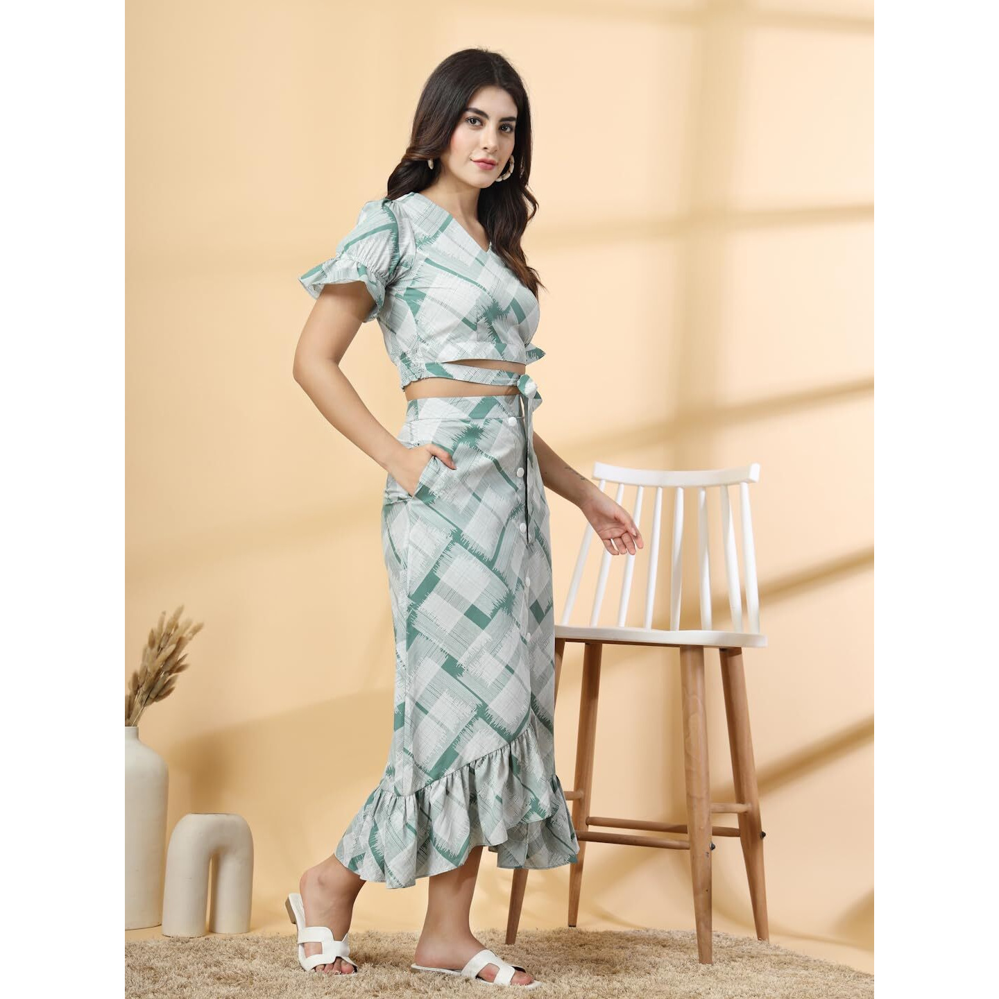 Oomph Crepe Crop Top And Skirt Set For Women, Green - Coord_Mt903Msk211