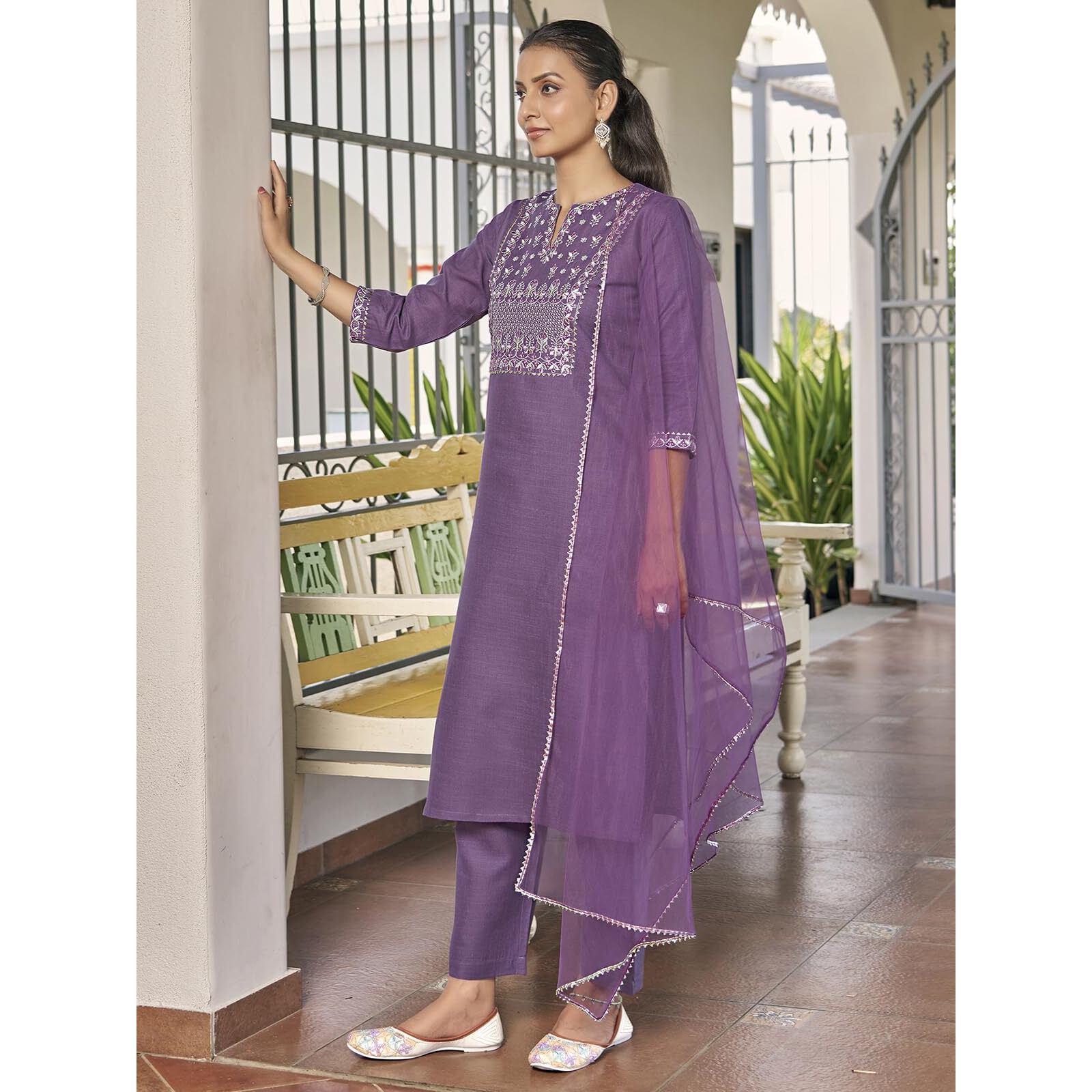 Sanisa Women's Cotton Blend Embroidery Straight Kurta With Pant And Dupatta (146Kbd1582N-M_Dark Lavender3)