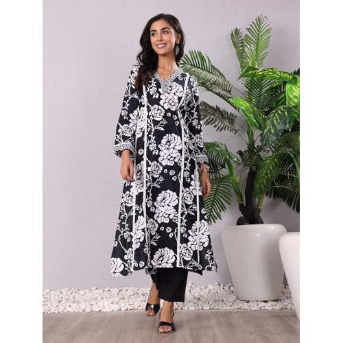 Varanga Women V Neck Bold Floral Printed With Trouser