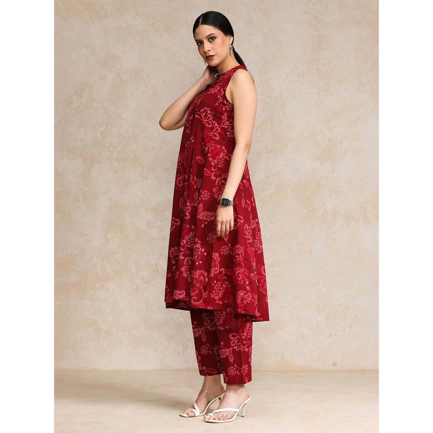 Varanga Floral Printed Halter Neck Anarkali Kurta With Trouser