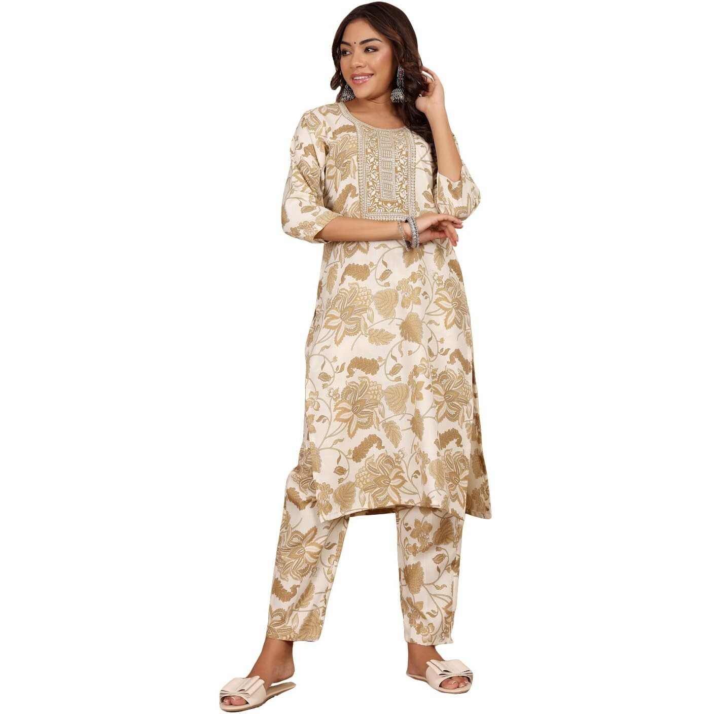 Varanga Women Round Neck Bold Print Co Ord Set