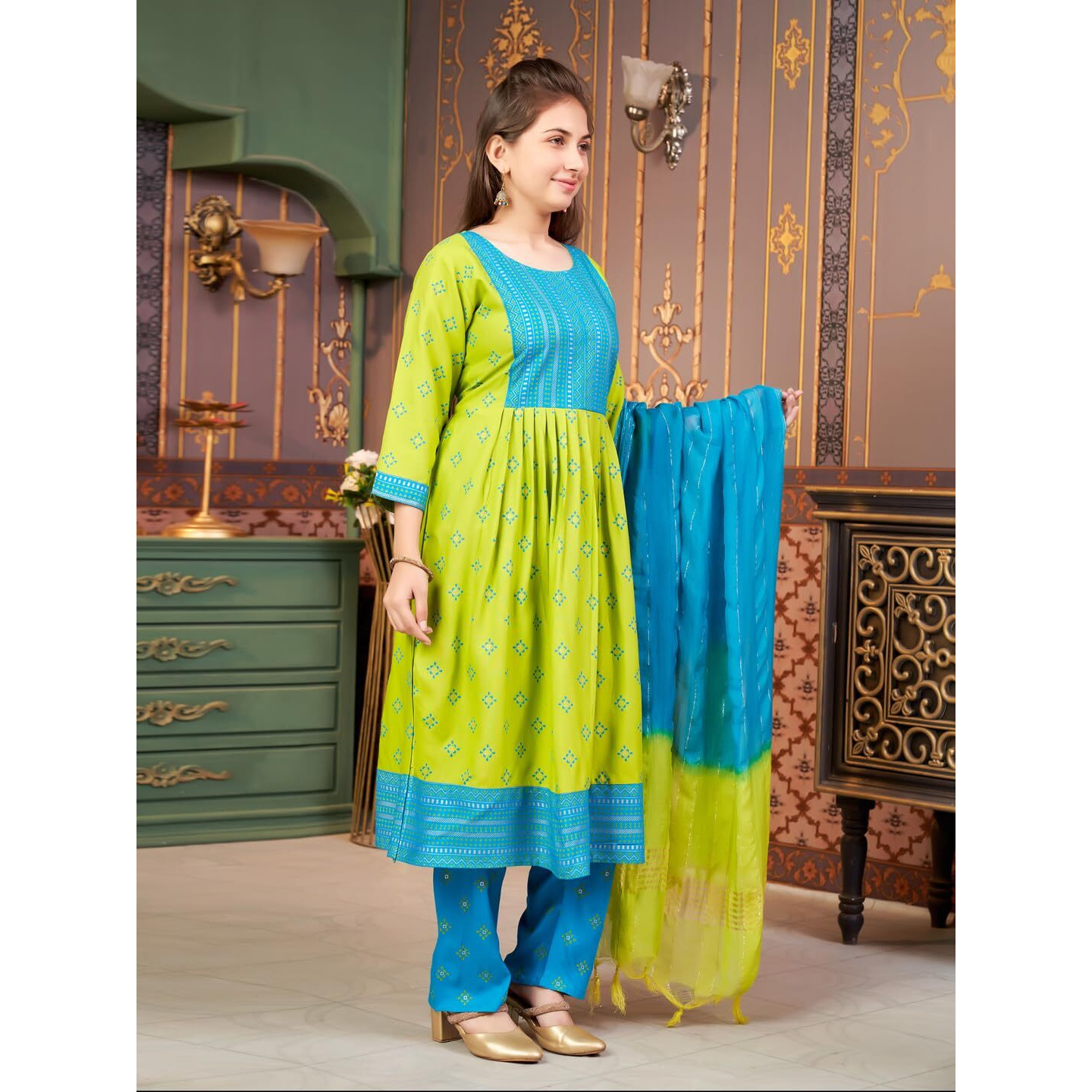 Aarika Girls Ethnic Wear Green-Firozi Colour Foil Print Rayon Kurti-8-15 Years (Kurti-Ap-801)