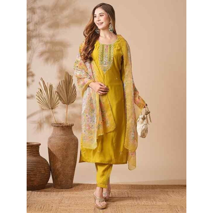 Shiv Textiles Women's Chanderi Silk Embroidered Kurta Pant Dupatta Set(Jda-Shree-Yellow-M)