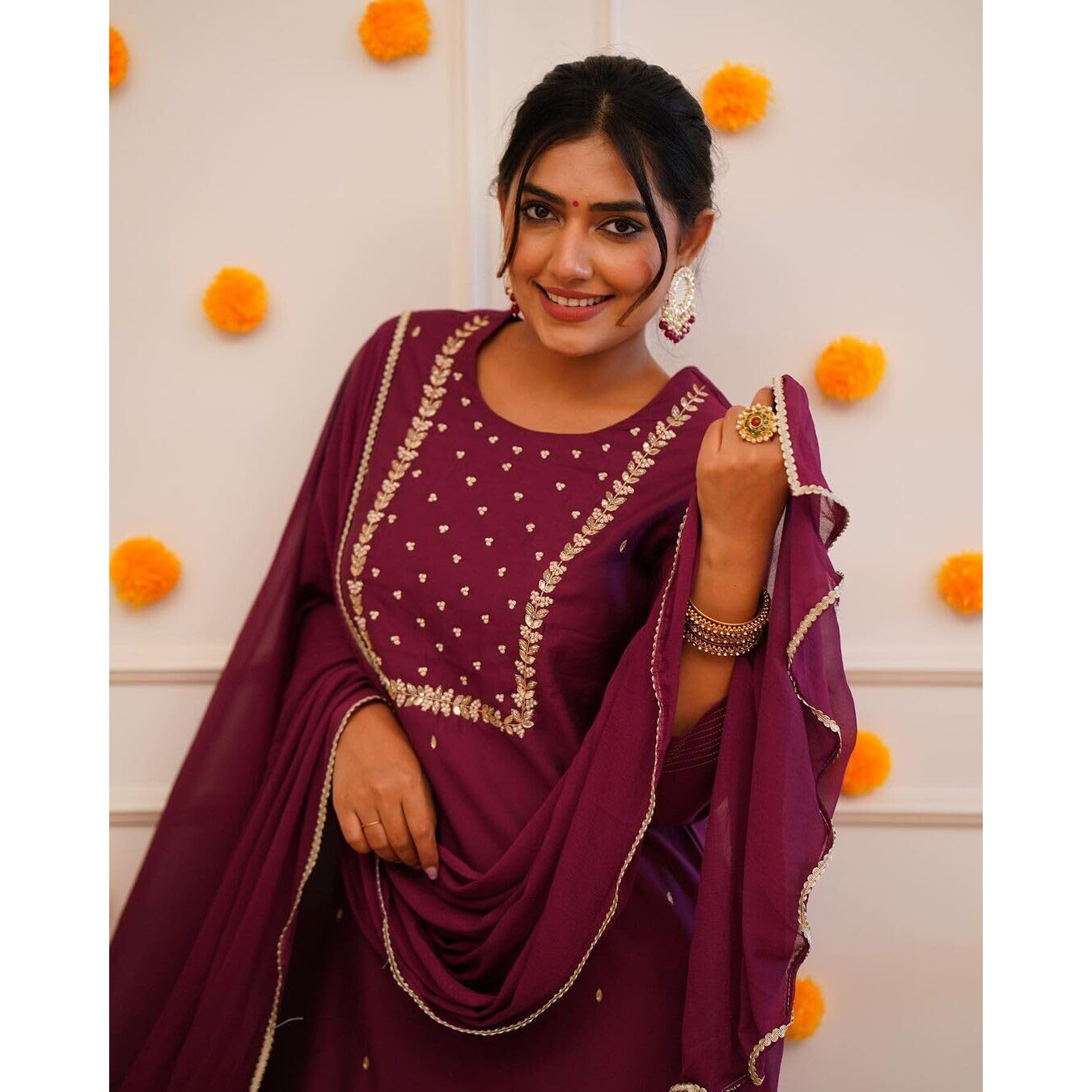 Shiv Textiles Women's Chanderi Silk Embroidered Kurta Pant Dupatta Set(Jda-Pragati-Maroon-L)