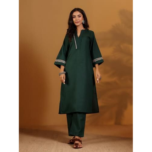Varanga Thread Embroidered With Pleated Deatialing Flared Sleeve Kurta With Trouser Green