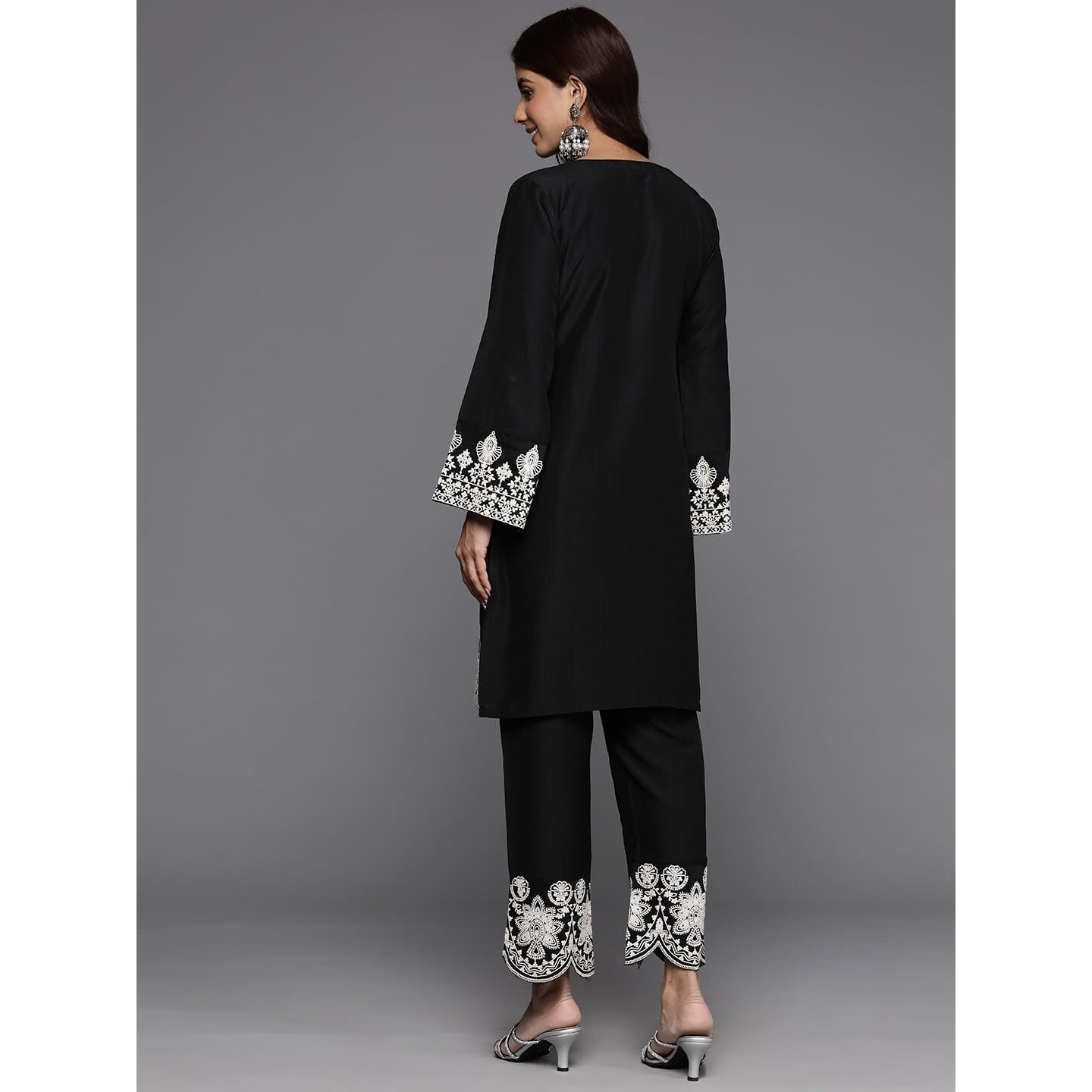 Varanga Women Black Embroidered Short Straight Kurta With Embroidered Bottom