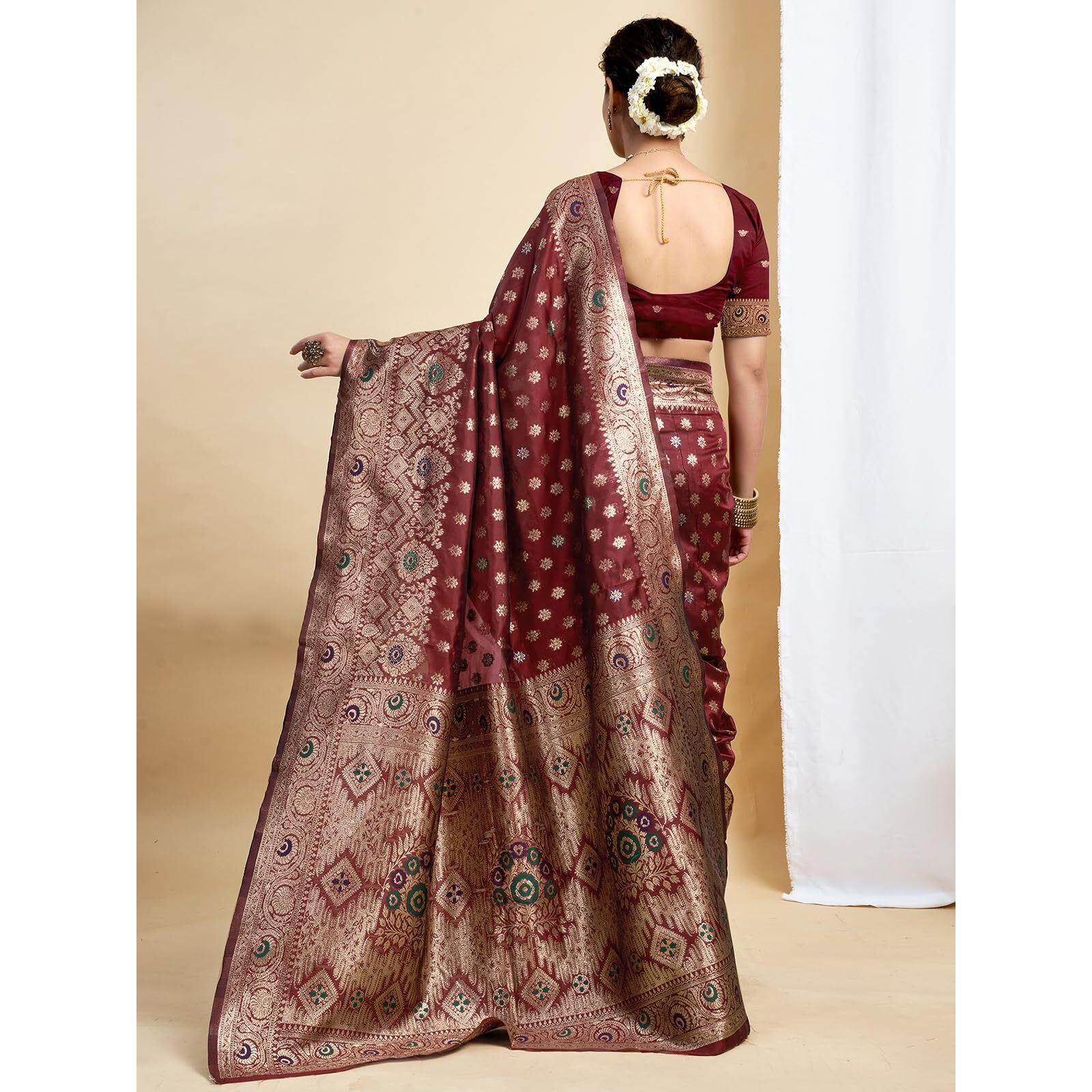 Satrani Women's Banarasi Silk Weaving Saree With Unstitched Blouse Piece (4208S852N_Maroon)