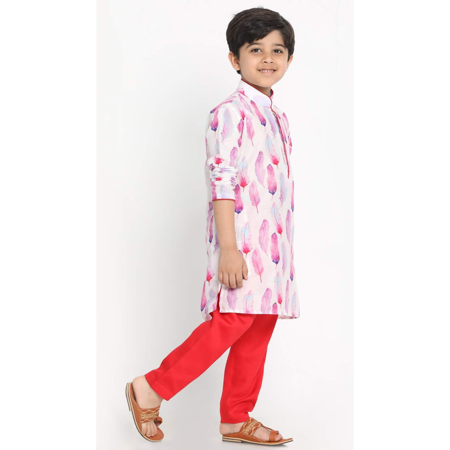 Jbn Creation Boys' Multicolor-Base-White Cotton Blend Kurta And Pyjama Set
